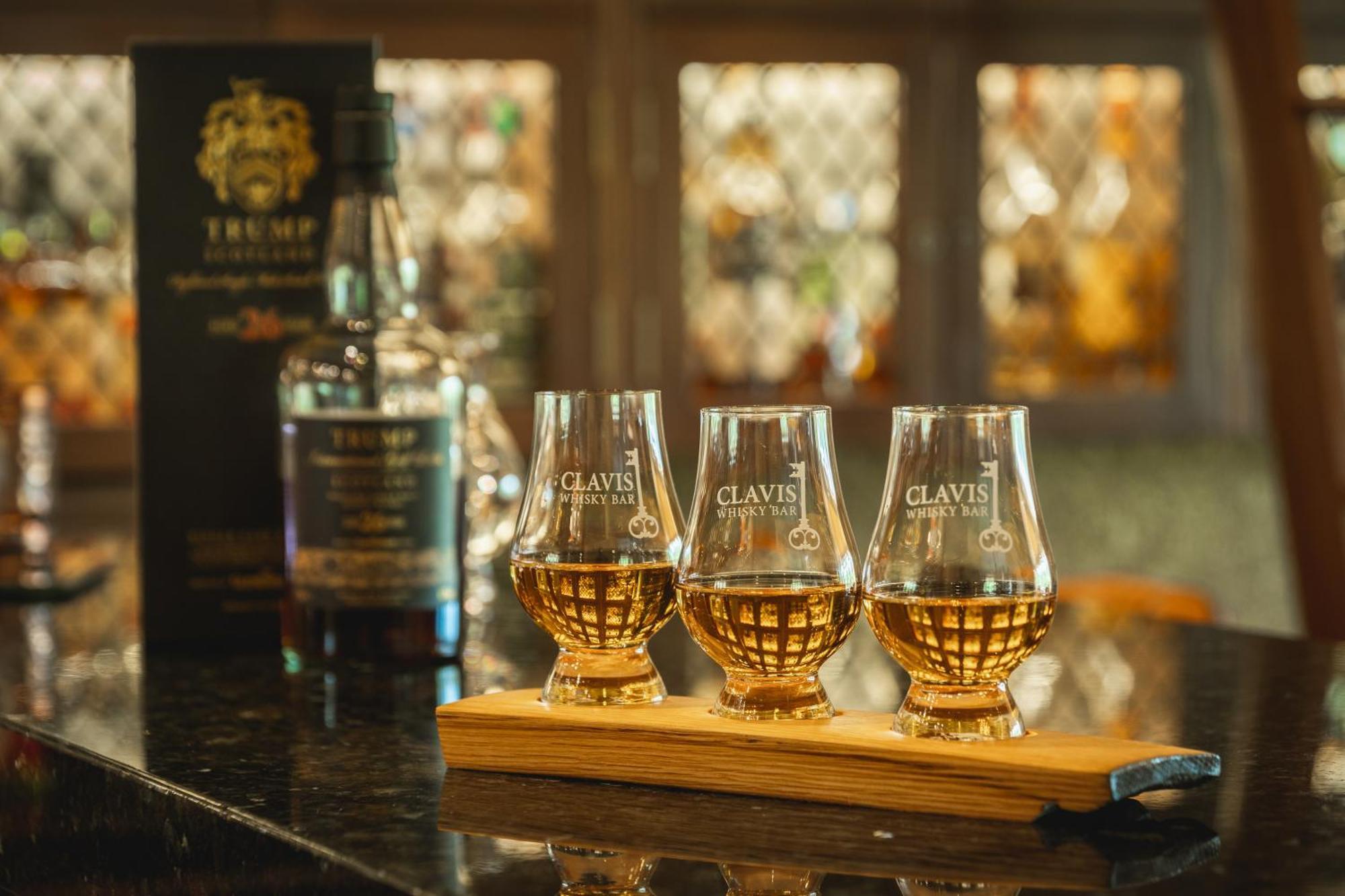 Trump Macleod House & Lodge, Scotland 巴尔莫迪 外观 照片