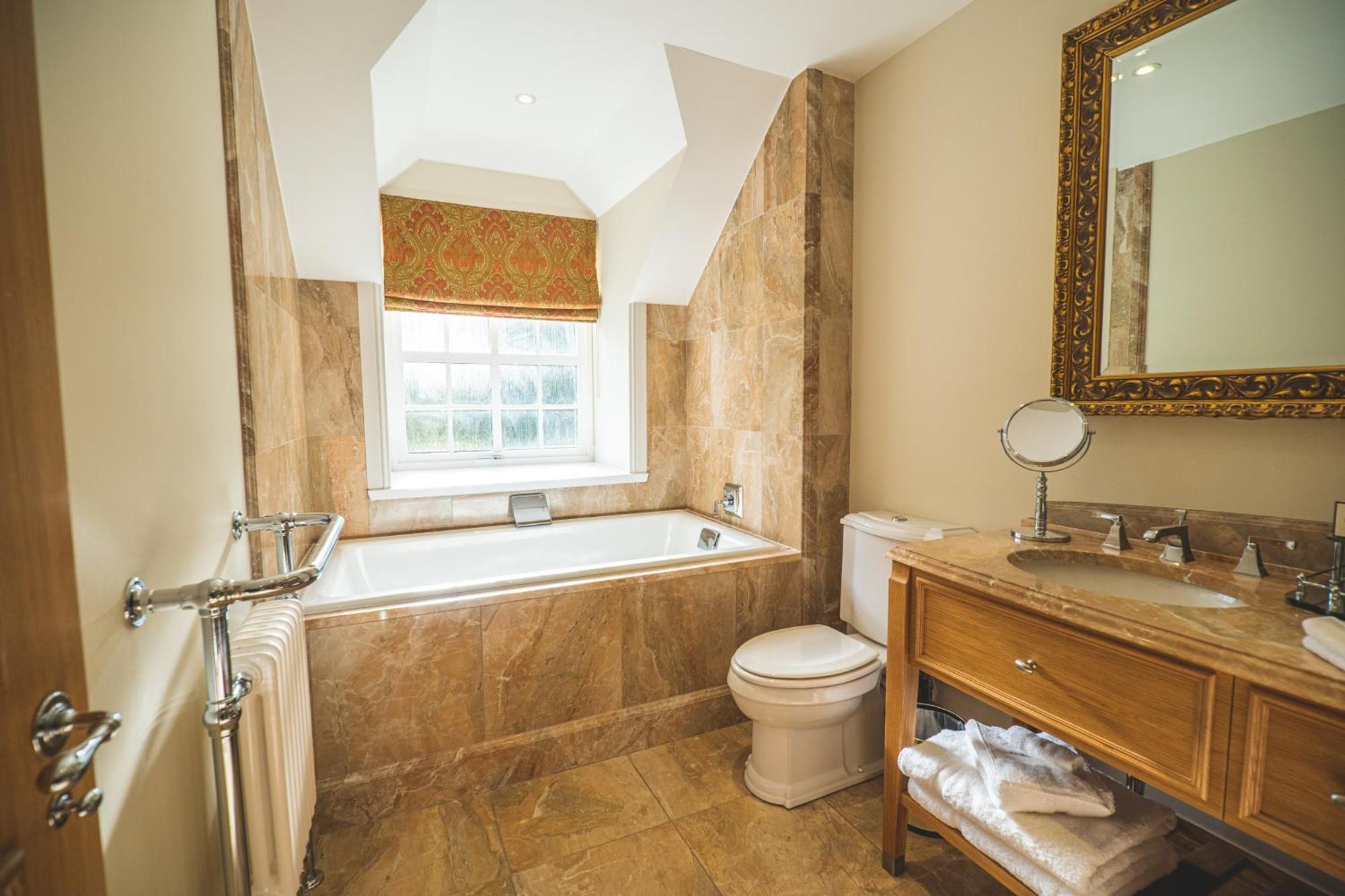 Trump Macleod House & Lodge, Scotland 巴尔莫迪 外观 照片